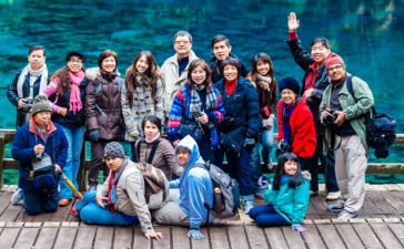 FIVE-COLOR-POND-Jiuzhaigou